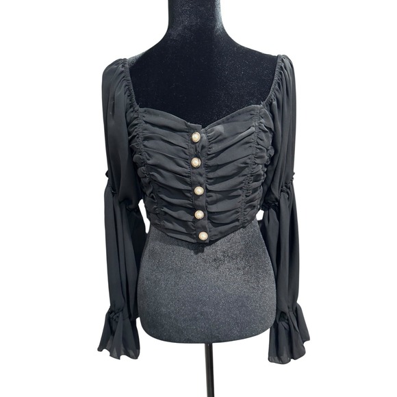 Nlw Tops - NLW Cropped Top Size‎ Small with Pearl Buttons Long Sleeve